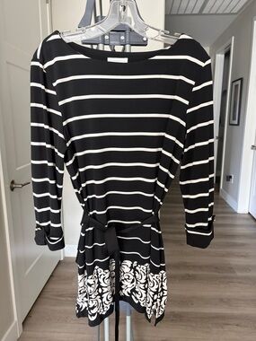 Charter Club Black and White Striped, Three-quarter Sleeve, Belted Tunic (Large)
